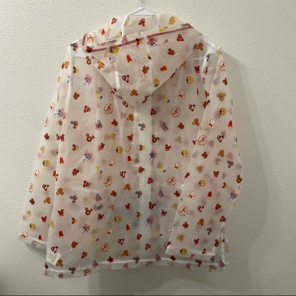 Disney Snacks Raincoat, size LARGE -Sold out everywhere - Picture 5 of 5